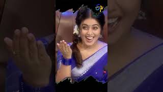 #Shorts - Actress Poorna dance steps with Naresh #extrajabardasth