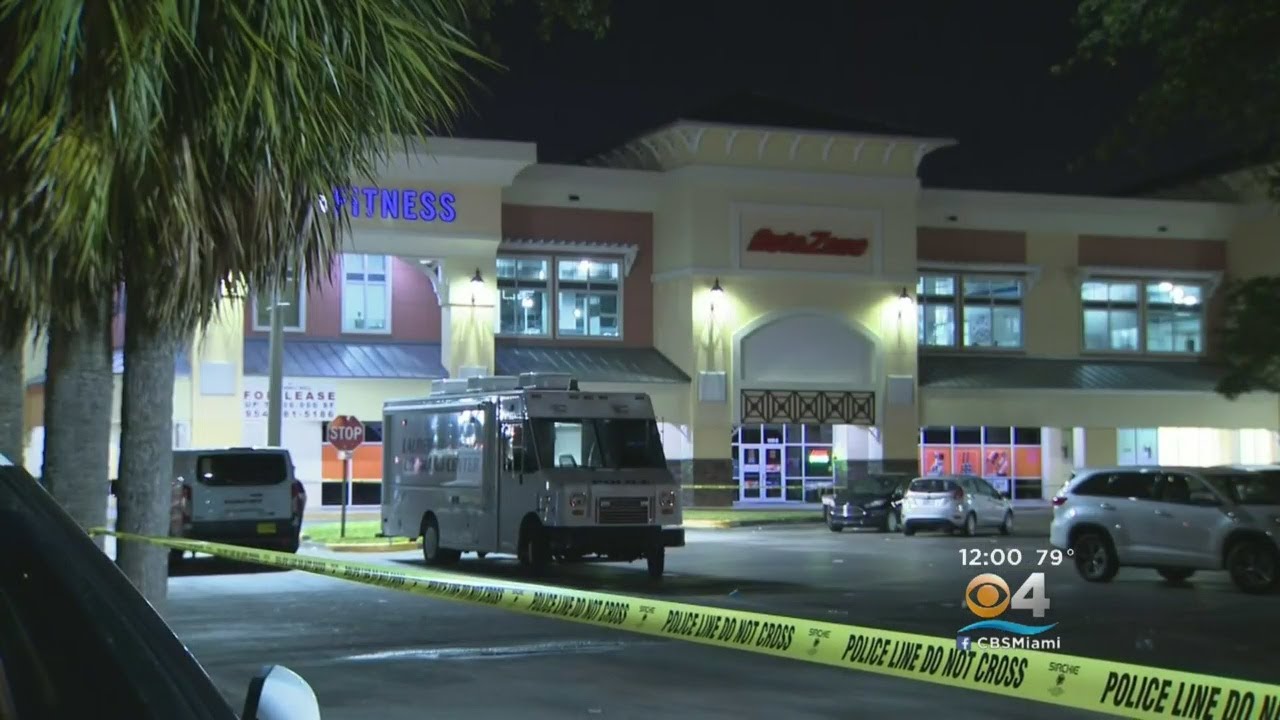 Two Dead After Gunfire Erupts In Lauderhill Mall Parking Lot - YouTube