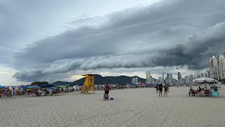 TEMPESTADE chegando em Balneário Camboriú 17/02/2025