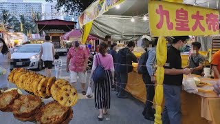 炒粿角炸花生雨伞糕点面包档槟城九皇爷诞辰素食美食街 Penang Vgetarian Street Food Dinner