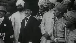 [1927] Maharaja Jagatjit Singh at Kapurthala Railway Station