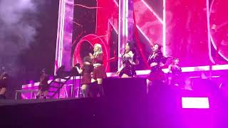 TWICE (트와이스) - THE FEELS - Twice III Tour Fort Worth | 220222 [FANCAM] (Front Row POV)