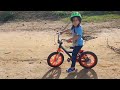 aprendendo a pedalar bicicleta sem rodinha