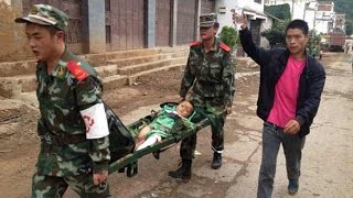 Séisme dans le sud-ouest de la Chine : près de 400 morts