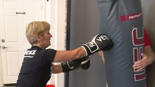 Boxing boot camp helps fight Parkinson's -- literally