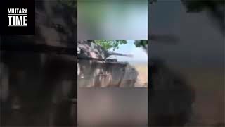 🔴PzH 2000 shoots at the Russians #shorts #war #warleaks #ukraine #military #warzone #russia