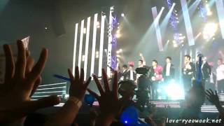 120318 SS4 in BKK day 3 - Ending bow