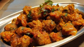 चिकनला देखील मागे सारेल अशी सोयाबीन बटाट्याची भाजी ll Soyabean Potato ll Recipe in Marathi