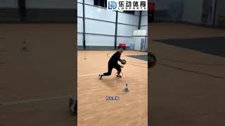 【亚博体育】两种过人技巧分享！第二种艾弗森经典招牌过人｜NBA｜CBA｜篮球｜篮球推荐｜篮球直播｜篮球投注｜