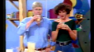 Play School - Monica and John - Mango Lassi