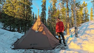 Cozy Solo Winter Camping Overnight in FREEZING COLD (-14°C / 6.8°F)