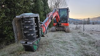 Chilly morning mulching with the Kubota KX 040 4 Brush Hound FX26 Defender