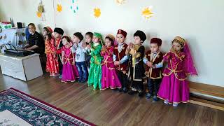 Sumqayit seher 17 sayli usaq bagcasi 16.11.2018 "Bagcamiz" mahnisi
