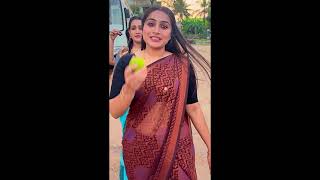 Serial Actress Salma Arun Navel