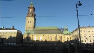 Alla tre klockorna i Tyska kyrkan i Göteborg, +böneringning m.m. (bildspel)