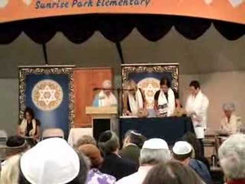 Temple Beth Shira Adult B'nai Mitzvah 5/2008 Beth - YouTube