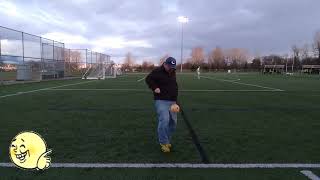 Watching  juggling soccer ball in Jericho field of City #Vancouver 🇨🇦 #soccer juggling #relaxing