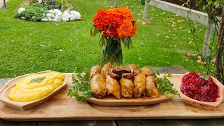 Stuffed cabbage rolls... Romanian traditional recipe... / SARMALE