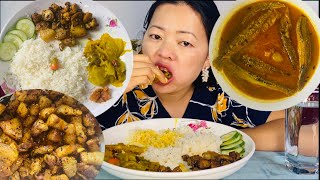 Nepali Mukbang, सुगुरको मासु, माछाको झोल #NovaNugen Mukbang