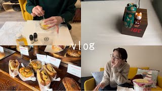 【vlog】50代女/一人暮らし/買い置きカップ麺/リップクリームを手作り/今日何着る