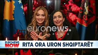 Rita Ora uron shqiptarët për festat, me foton e Vjosa Osmanit