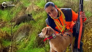 WILD BOAR HUNTING WITH CARLOTTA MANZOTTI _ Wild Lady Ep. 8