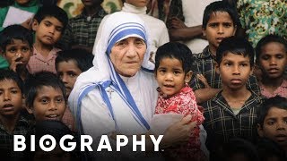 Mother Teresa - 20th Century Humanitarian | Biography