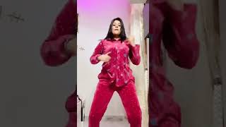 Anjali Arora viral tiktoker video  Anjali Arora famos Instagram Reels