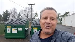 DUMPSTER DIVING AT DOLLAR TREE ~ AWESOME MERCHANDISE ~ SURPRISINGLY FUN ENJOYABLE VIDEO DONT MISS IT