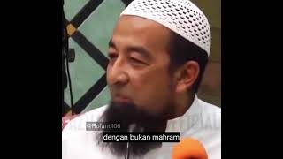 Kamu Tutup Aib Orang Allah Tutup Aib Kamu - Ustaz Azhar Idrus