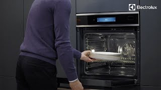 900 SteamPro Ångugn - Så förvärmer du tallrikar innan serveringen | Electrolux