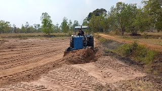 พาชมเทคนิคและวิธีการเอาดินออกจากข้างคันนาของรถไถฟอร์ดเพลาเดียว6610ว่าเขามีวิธีการอย่างไร