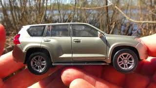 Unboxing Toyota Land Cruiser Prado - Scale Model Car by Welly