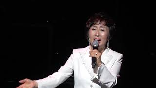 가수 유경아 /벤치/ 몰랐네/가요콘서트/주최.주관:사)한국연예예술인총연합회 김해시지회