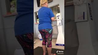 Karen refuses to wear mask in Dentist Office and freaks out