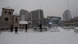 [4K] A place I really want to go on a snowy day. On a snowy day, Myeongdong and Gwanghwamun