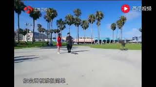 吴昕偷偷的亲潘玮柏一口，潘帅激动手舞足蹈