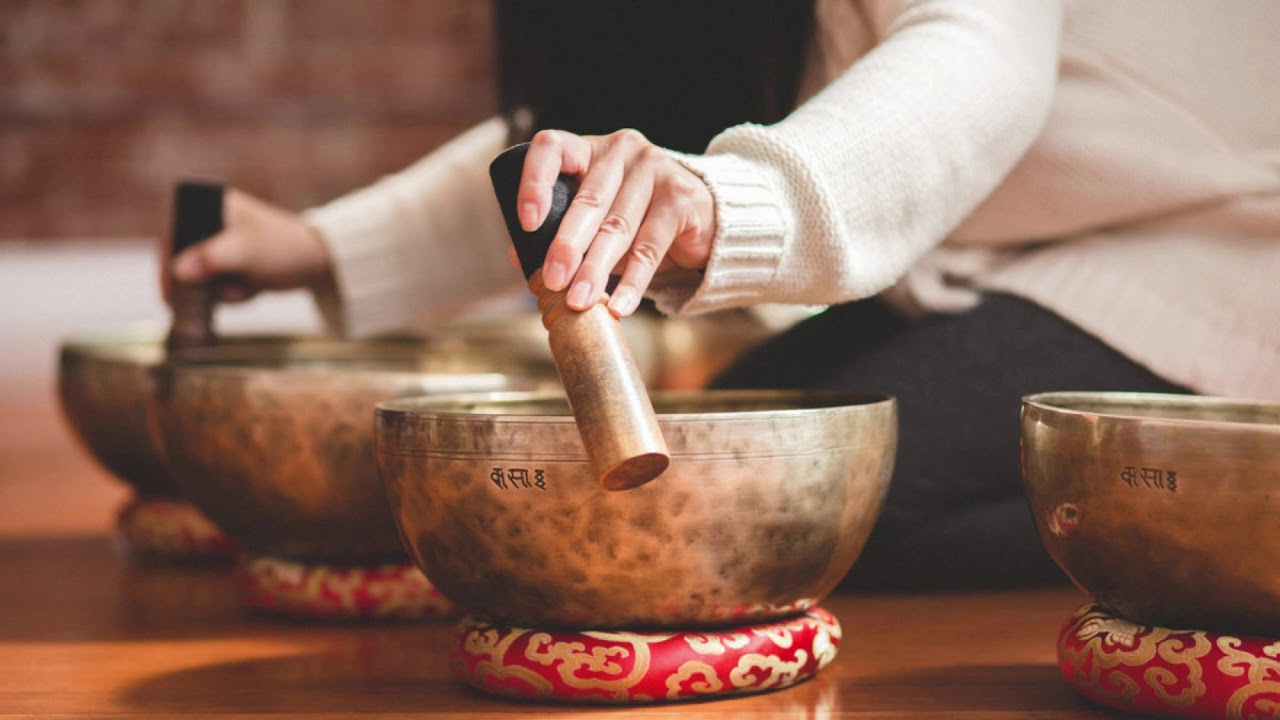 The Sound Of Tibetan Singing Bowls For Contemplation And Meditation ...