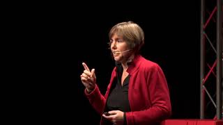 Making Decisions with Shakespeare | Iris Casteren van Cattenburch | TEDxErasmusUniversityRotterdam