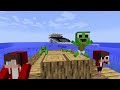 JJ and Mikey Survive SHIP CRASH Into ICEBERG in Minecraft - Maizen