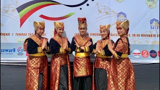 Lomba Tari Kreasi Tingkt Se-sumatera Barat Sanggar Puti Anggo Ati, dengan judul tari Rampak Badabuah