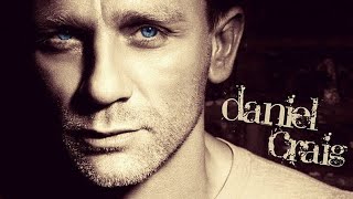 Daniel Craig - Blue eyes ❤️ Facebook Group: \