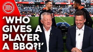 Bizarre Tigers gift has everyone in stitches! 🤣 | Wide World of Sports