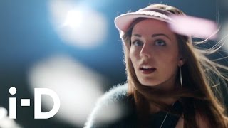 Hannah Diamond - Hi (Official Video)