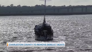 Teams to remove derelict boats from Charleston waters