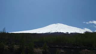 富士山 須走口 五合目　駐車場 から見えた雪化粧した富士山 2023年5月