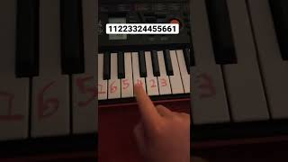 How to play twinkle twinkle little star!
