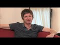 LOST MEDIA: Claudio con Noel Gallagher. INTERVIEW