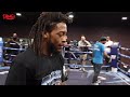 keyshawn davis shows off mitt work ready for denys berinchyk