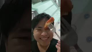 Nay ăn cá viên chiên nghe em kể chuyện tập tành đi làm phụ bếp nha❤️❤️❤️